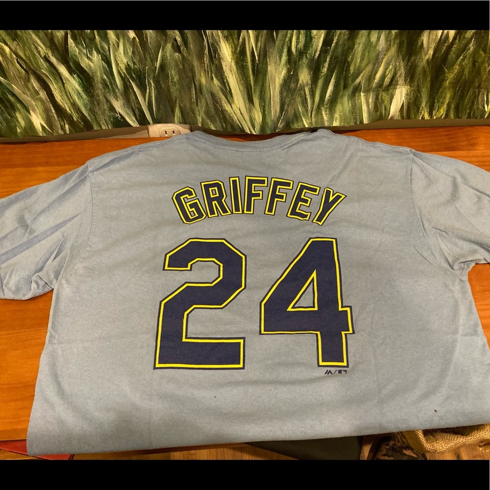 Majestic Ken Griffey Jr. T-Shirt